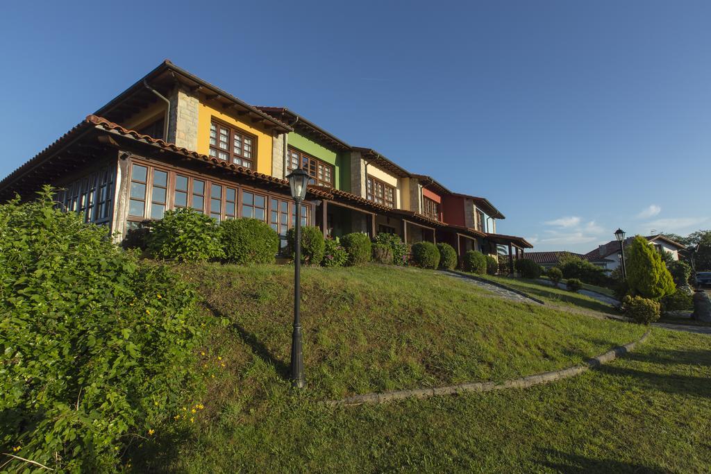 Casas Rurales Playa De Guadamia Llames de Pria Exterior photo
